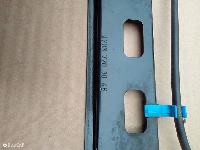 bontott MERCEDES-BENZ C-CLASS Jobb első Ablakemelő Szerkezet (Elektromos)