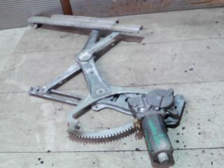 bontott MERCEDES-BENZ C-CLASS Jobb első Ablakemelő Szerkezet (Elektromos)