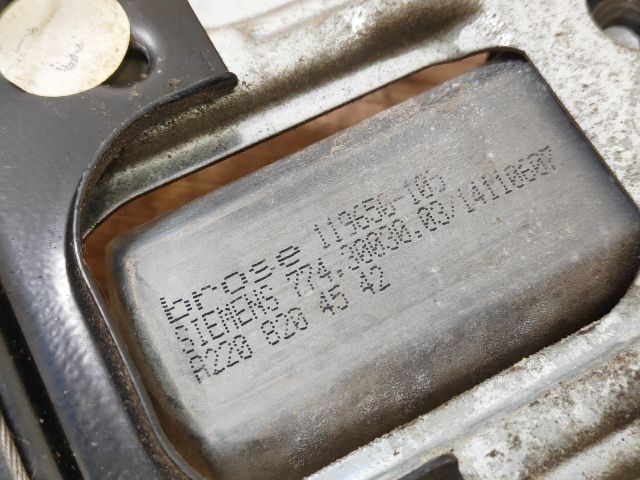 bontott MERCEDES-BENZ C-CLASS Jobb első Ablakemelő Szerkezet (Elektromos)