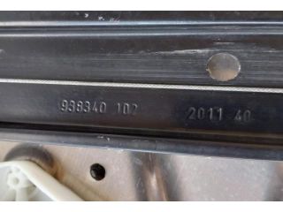 bontott MERCEDES-BENZ C-CLASS Jobb első Ablakemelő Szerkezet (Elektromos)