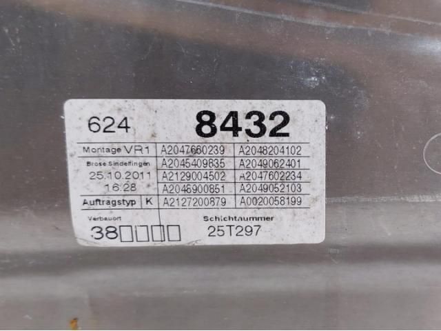 bontott MERCEDES-BENZ C-CLASS Jobb első Ablakemelő Szerkezet (Elektromos)