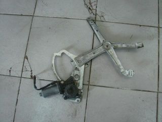 bontott MERCEDES-BENZ C-CLASS Jobb első Ablakemelő Szerkezet (Elektromos)