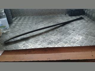 bontott MERCEDES-BENZ C-CLASS Jobb első Ajtó Díszléc