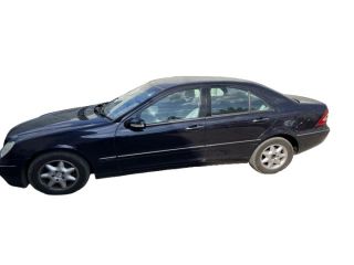 bontott MERCEDES-BENZ C-CLASS Jobb első Ajtó Díszléc