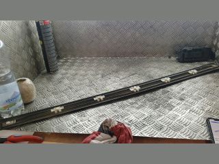 bontott MERCEDES-BENZ C-CLASS Jobb első Ajtó Díszléc