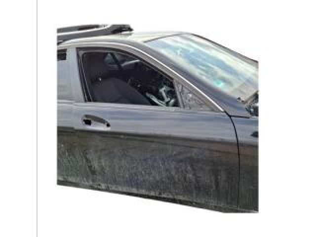 bontott MERCEDES-BENZ C-CLASS Jobb első Ajtó (Üres lemez)