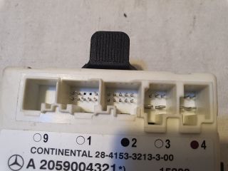 bontott MERCEDES-BENZ C-CLASS Jobb első Ajtó Vezérlőegység