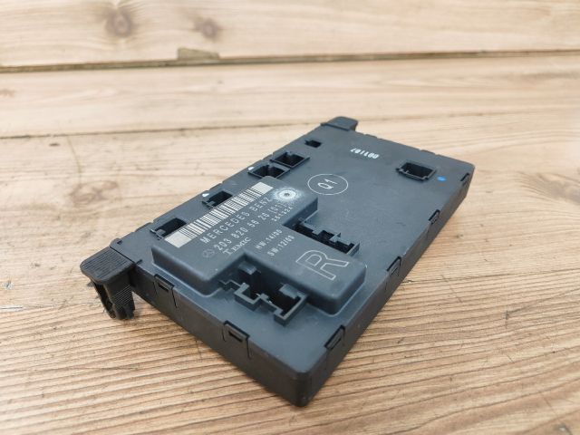 bontott MERCEDES-BENZ C-CLASS Jobb első Ajtó Vezérlőegység