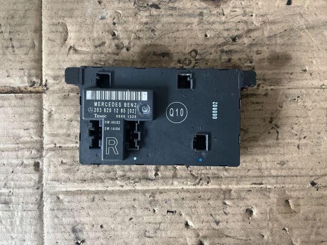 bontott MERCEDES-BENZ C-CLASS Jobb első Ajtó Vezérlőegység