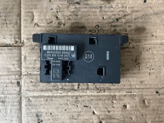 bontott MERCEDES-BENZ C-CLASS Jobb első Ajtó Vezérlőegység