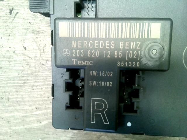 bontott MERCEDES-BENZ C-CLASS Jobb első Ajtó Vezérlőegység