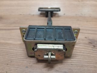 bontott MERCEDES-BENZ C-CLASS Jobb első Ajtóhatároló