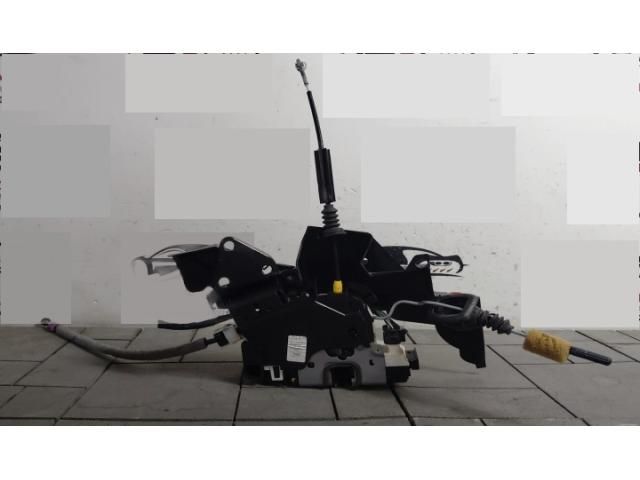 bontott MERCEDES-BENZ C-CLASS Jobb első Ajtózár