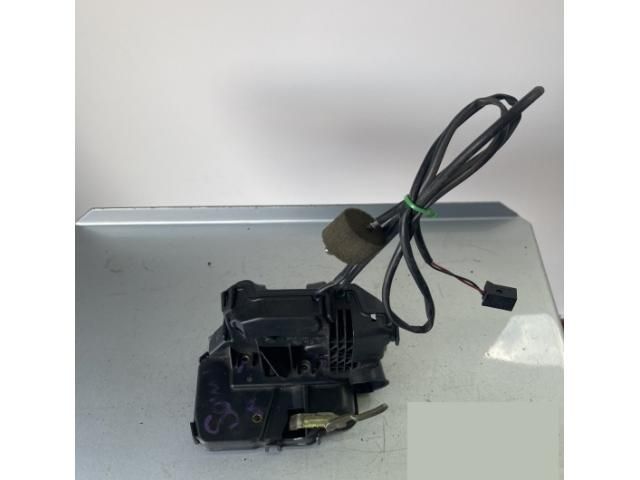 bontott MERCEDES-BENZ C-CLASS Jobb első Ajtózár