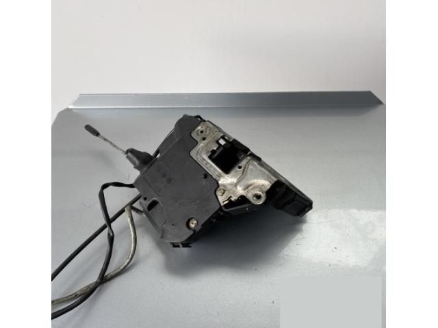 bontott MERCEDES-BENZ C-CLASS Jobb első Ajtózár