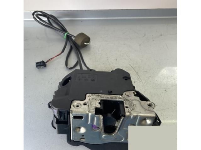 bontott MERCEDES-BENZ C-CLASS Jobb első Ajtózár