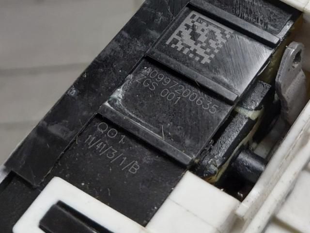 bontott MERCEDES-BENZ C-CLASS Jobb első Ajtózár