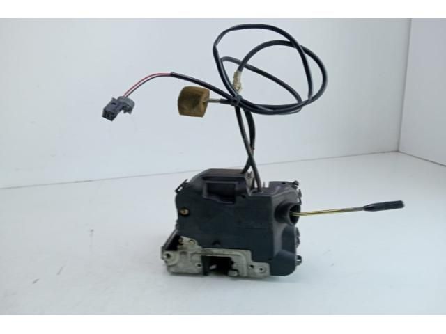 bontott MERCEDES-BENZ C-CLASS Jobb első Ajtózár