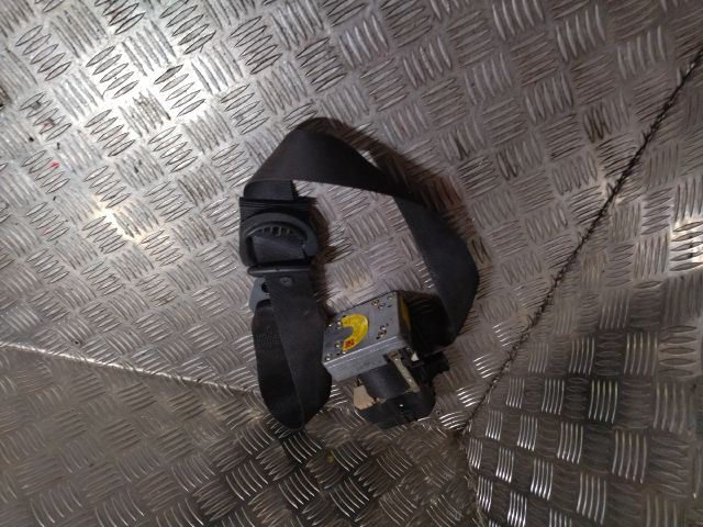 bontott MERCEDES-BENZ C-CLASS Jobb első Biztonsági Öv