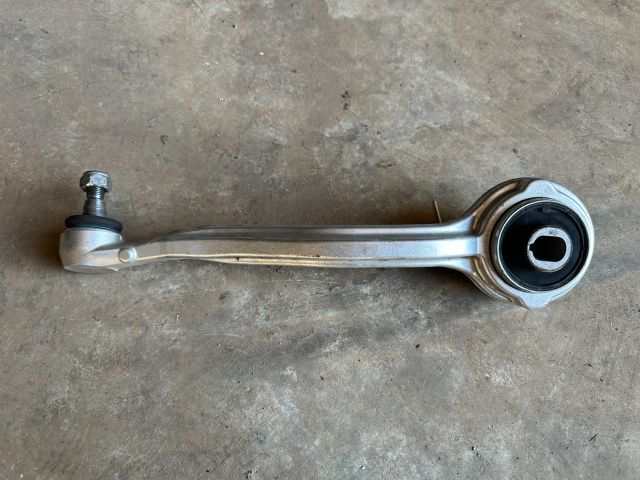 bontott MERCEDES-BENZ C-CLASS Jobb első Felső Első Lengőkar