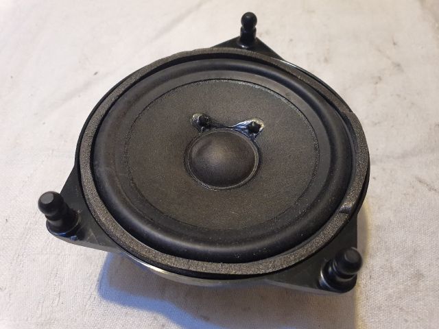 bontott MERCEDES-BENZ C-CLASS Jobb első Hangszóró