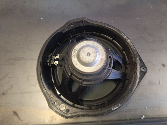 bontott MERCEDES-BENZ C-CLASS Jobb első Hangszóró