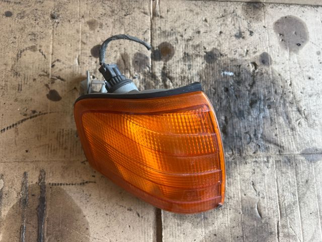 bontott MERCEDES-BENZ C-CLASS Jobb első Irányjelző