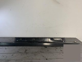 bontott MERCEDES-BENZ C-CLASS Jobb első Küszöb Díszléc