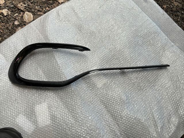 bontott MERCEDES-BENZ C-CLASS Jobb első Lökhárító Díszléc