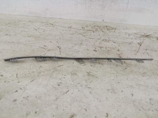 bontott MERCEDES-BENZ C-CLASS Jobb első Lökhárító Díszléc