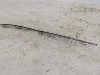 bontott MERCEDES-BENZ C-CLASS Jobb első Lökhárító Díszléc