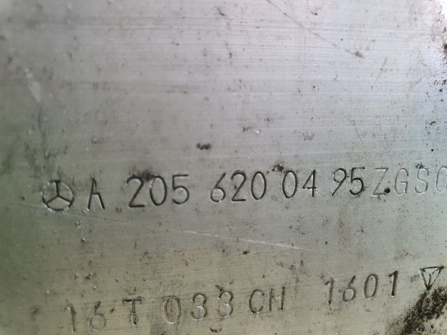 bontott MERCEDES-BENZ C-CLASS Jobb első Lökhárító Merevítő Tartó (Fém)