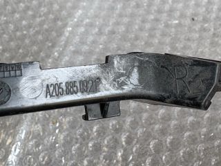 bontott MERCEDES-BENZ C-CLASS Jobb első Oldal Lökhárító Tartó (Műanyag)