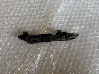 bontott MERCEDES-BENZ C-CLASS Jobb első Oldal Lökhárító Tartó (Műanyag)