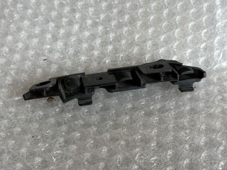 bontott MERCEDES-BENZ C-CLASS Jobb első Oldal Lökhárító Tartó (Műanyag)