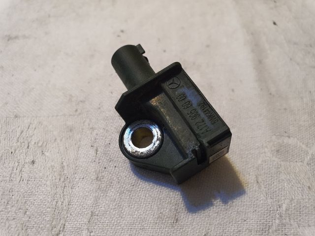 bontott MERCEDES-BENZ C-CLASS Jobb első Oldal Ütközés Érzékelő