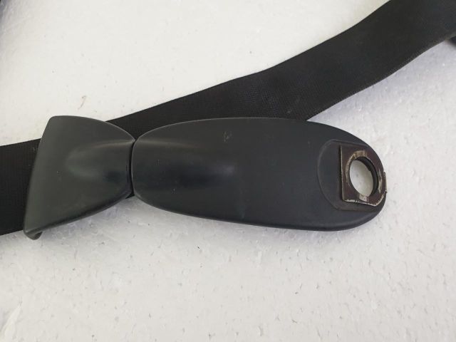 bontott MERCEDES-BENZ C-CLASS Jobb első Övfeszítő