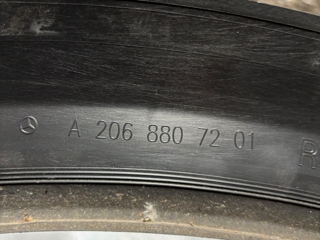 bontott MERCEDES-BENZ C-CLASS Jobb első Sárvédő Díszléc