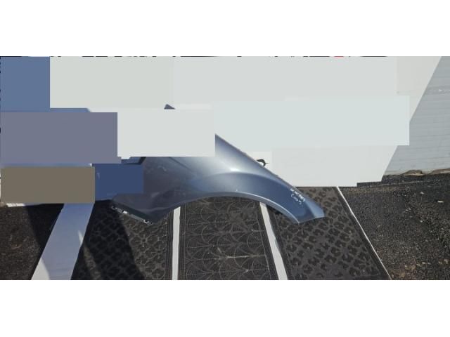 bontott MERCEDES-BENZ C-CLASS Jobb első Sárvédő