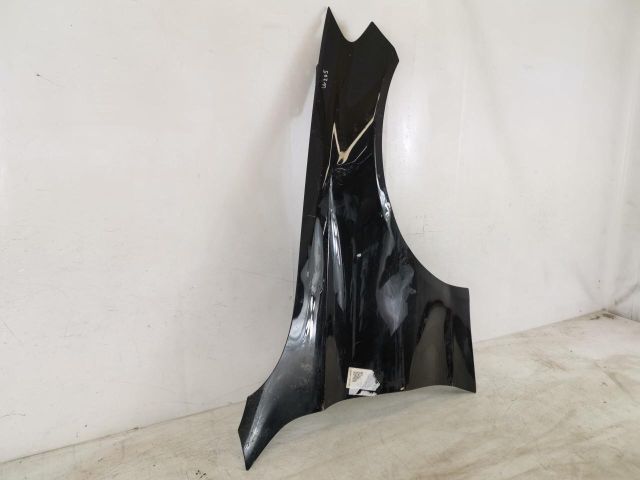 bontott MERCEDES-BENZ C-CLASS Jobb első Sárvédő