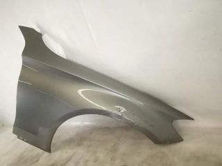 bontott MERCEDES-BENZ C-CLASS Jobb első Sárvédő