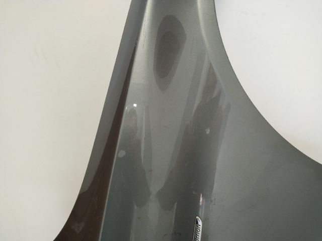 bontott MERCEDES-BENZ C-CLASS Jobb első Sárvédő