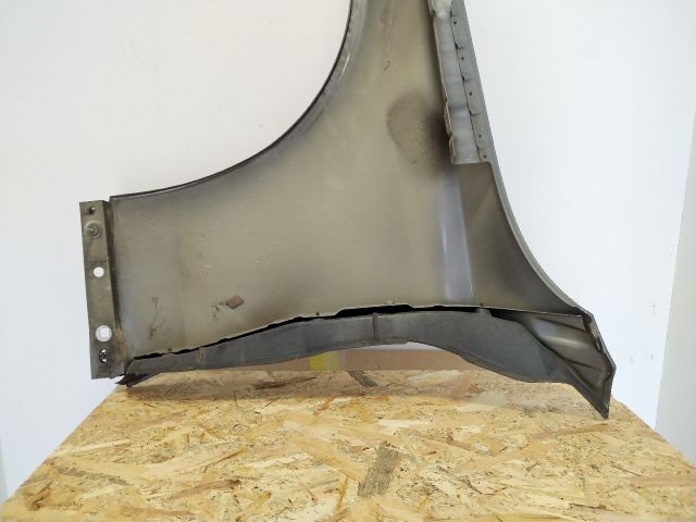 bontott MERCEDES-BENZ C-CLASS Jobb első Sárvédő