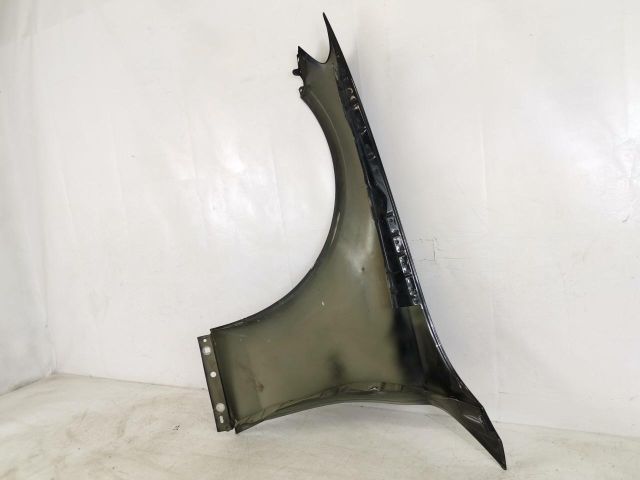 bontott MERCEDES-BENZ C-CLASS Jobb első Sárvédő