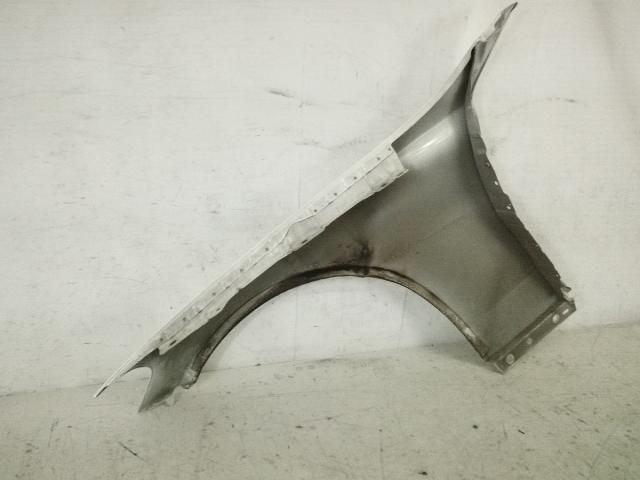 bontott MERCEDES-BENZ C-CLASS Jobb első Sárvédő