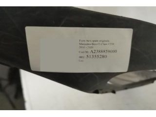 bontott MERCEDES-BENZ C-CLASS Jobb első Sárvédő