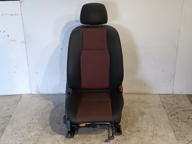 bontott MERCEDES-BENZ C-CLASS Jobb első Ülés