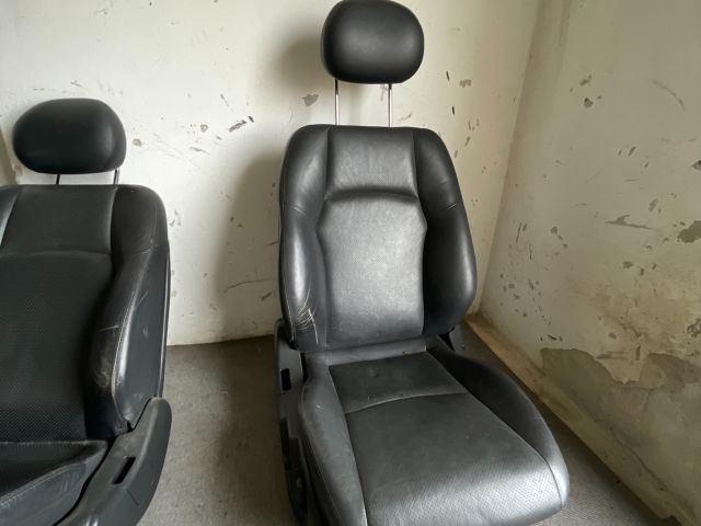 bontott MERCEDES-BENZ C-CLASS Jobb első Ülés