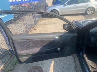 bontott MERCEDES-BENZ C-CLASS Jobb első Ülés