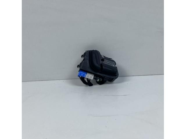 bontott MERCEDES-BENZ C-CLASS Jobb első Ülésállító Kapcsoló